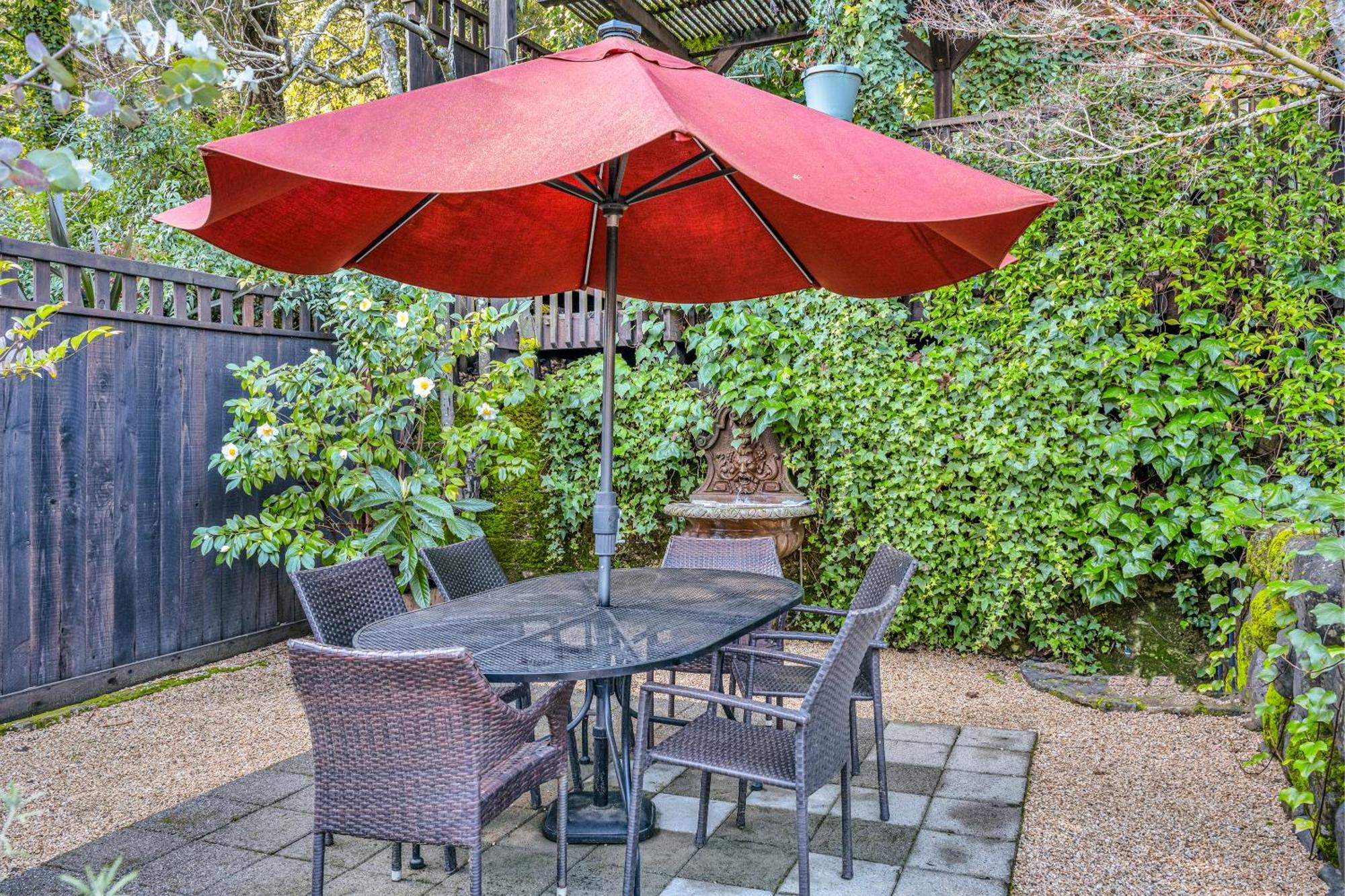 Calistoga Wine Way Inn Екстер'єр фото